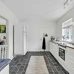 3 Bedroom Cozy In *