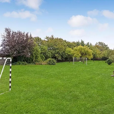 Сasa de vacaciones 3 Bedroom Cozy In Tranekær